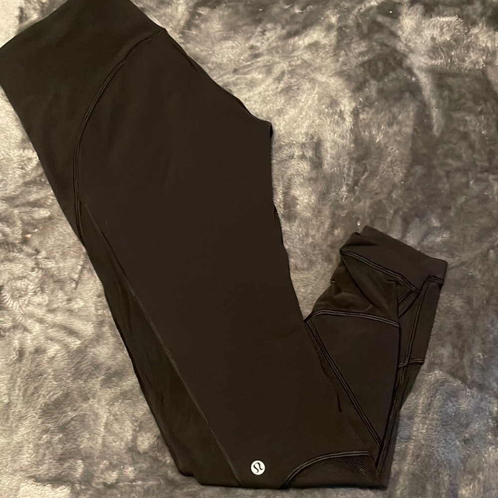 28” Lululemon Leggings